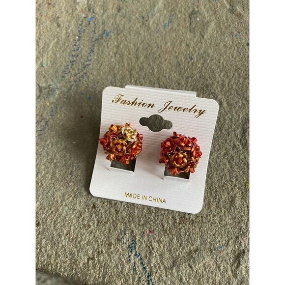 Double Sided Earrings Studs Rose Bouquet Rhinestone Red Floral - Picture 2 of 5